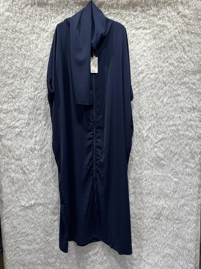 Abaya with zipper