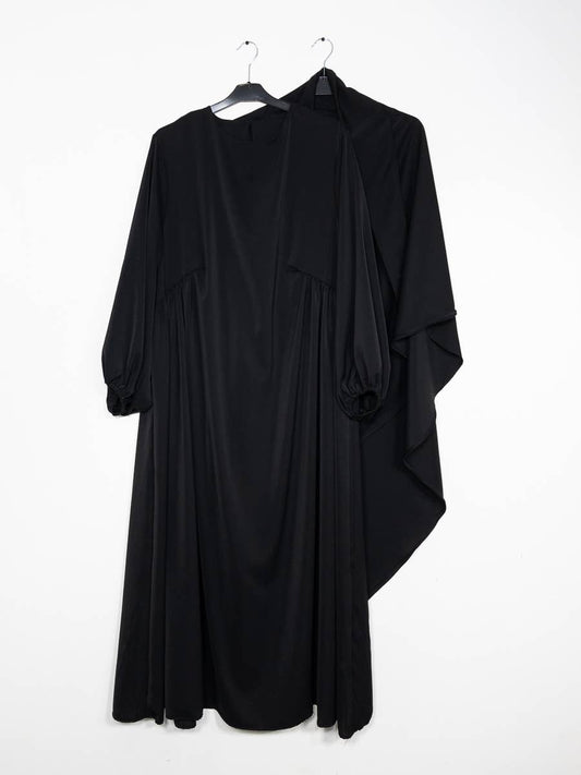 2-piece set abaya made of Medina silk