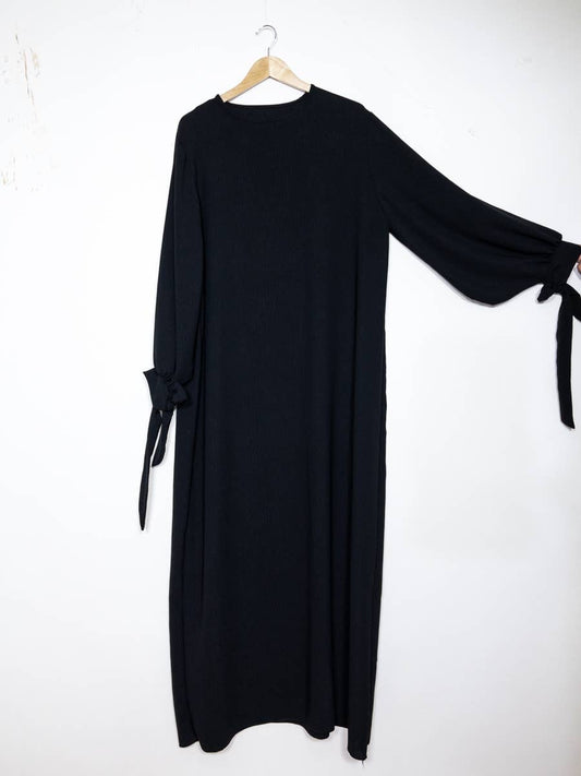 Abaya with bow